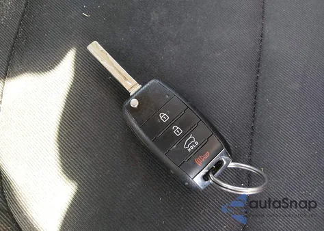 2017 Kia Soul + из США, поврежденный, VIN KNDJP3A54H7419774